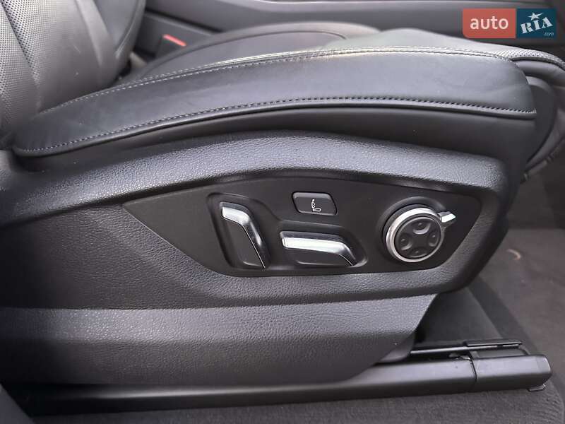 Внедорожник / Кроссовер Audi Q7 2018 в Одессе фото 14 Внедорожник / Кроссовер Audi Q7 2018 в Одессе