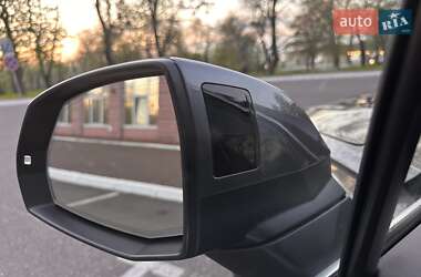 Внедорожник / Кроссовер Audi Q7 2018 в 