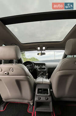 Внедорожник / Кроссовер Audi Q7 2009 в 