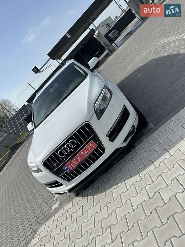 Внедорожник / Кроссовер Audi Q7 2014 в Владимире