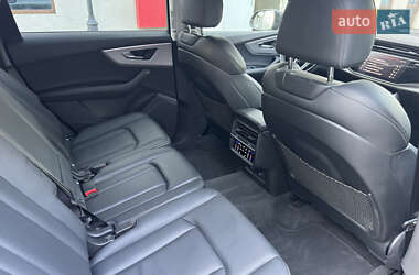 Внедорожник / Кроссовер Audi Q7 2023 в 