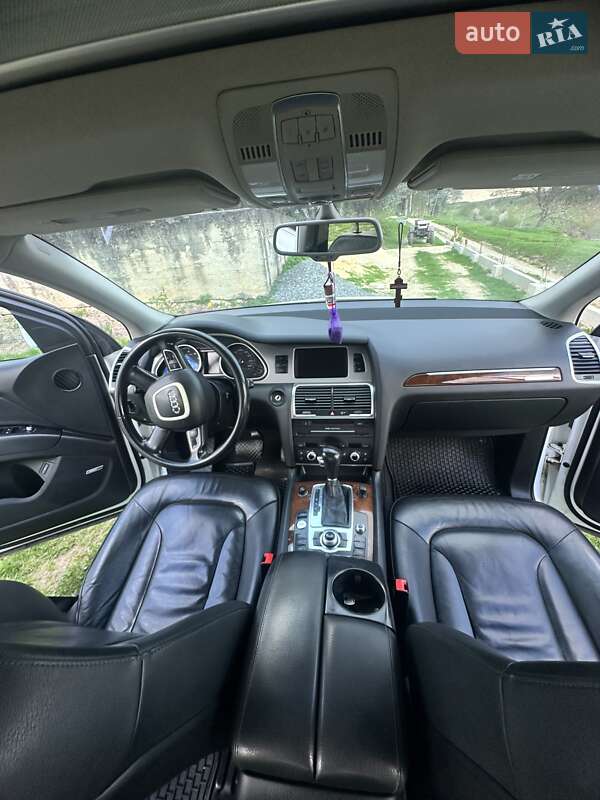 Внедорожник / Кроссовер Audi Q7 2011 в Почаеве фото 13 Внедорожник / Кроссовер Audi Q7 2011 в Почаеве