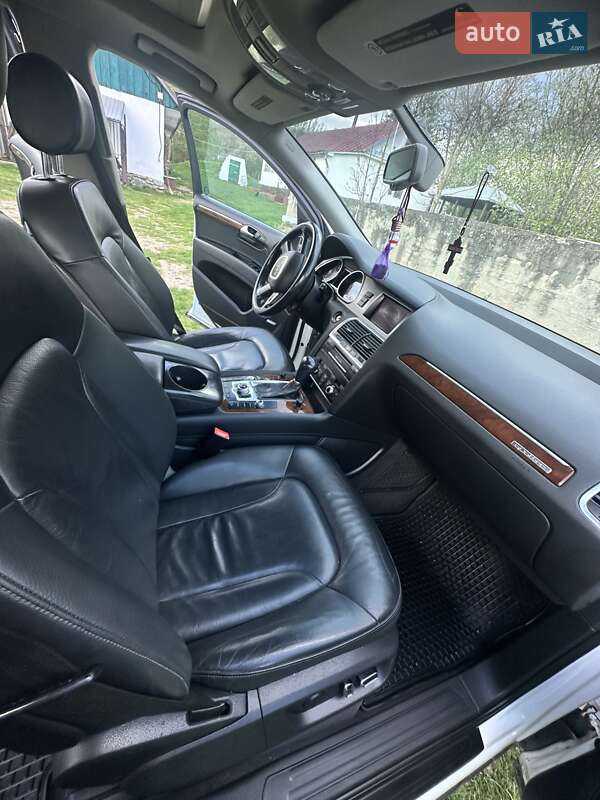 Внедорожник / Кроссовер Audi Q7 2011 в Почаеве фото 17 Внедорожник / Кроссовер Audi Q7 2011 в Почаеве