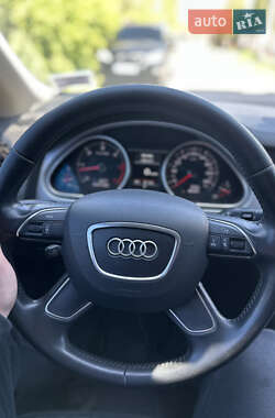 Внедорожник / Кроссовер Audi Q7 2013 в 