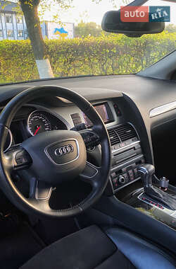 Внедорожник / Кроссовер Audi Q7 2013 в 