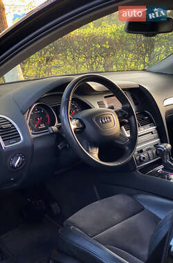 Внедорожник / Кроссовер Audi Q7 2013 в 