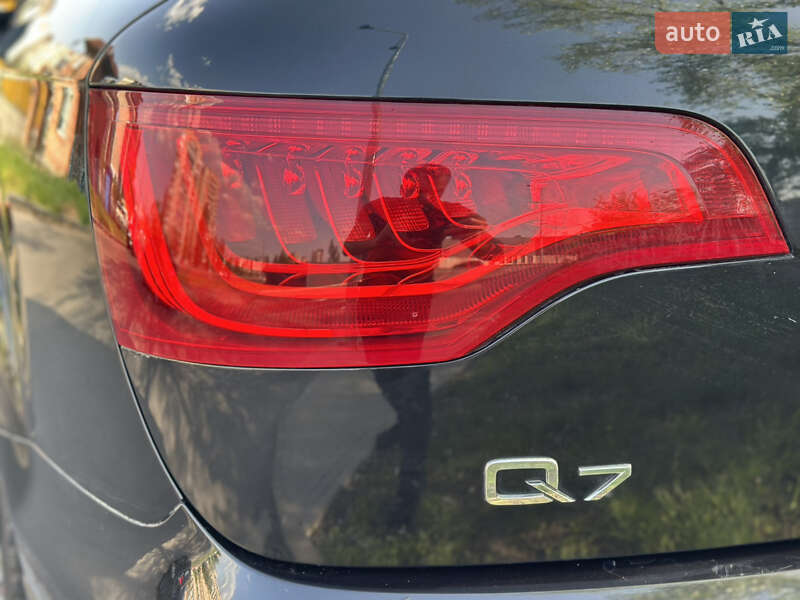 Внедорожник / Кроссовер Audi Q7 2008 в Киеве