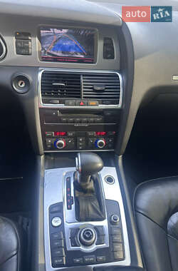 Внедорожник / Кроссовер Audi Q7 2008 в 