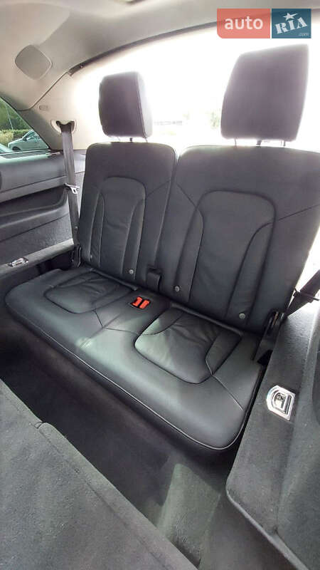 Внедорожник / Кроссовер Audi Q7 2012 в Киеве