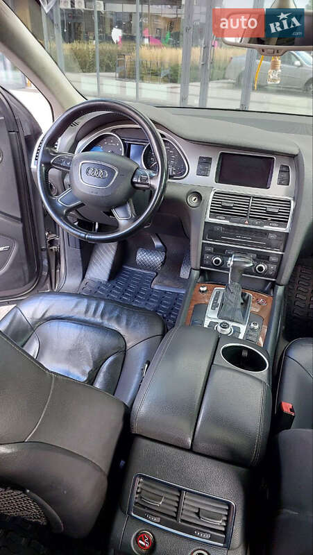 Внедорожник / Кроссовер Audi Q7 2012 в Киеве