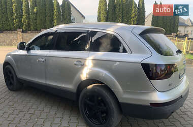 Позашляховик / Кросовер Audi Q7 2006 в Надвірній