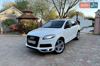 Позашляховик / Кросовер Audi Q7 2012 в Чернівцях