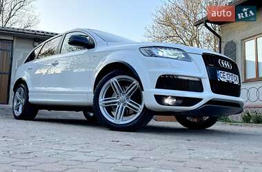 Позашляховик / Кросовер Audi Q7 2012 в 