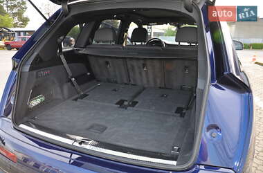 Внедорожник / Кроссовер Audi Q7 2020 в 