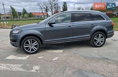 Позашляховик / Кросовер Audi Q7 2015 в 