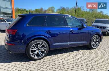 Внедорожник / Кроссовер Audi Q7 2019 в 