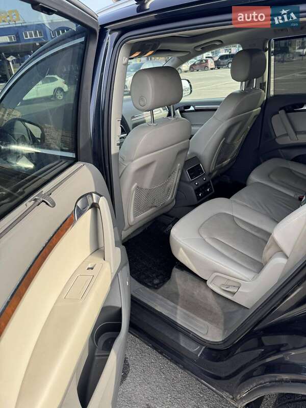 Внедорожник / Кроссовер Audi Q7 2010 в Киеве фото 28 Внедорожник / Кроссовер Audi Q7 2010 в Киеве