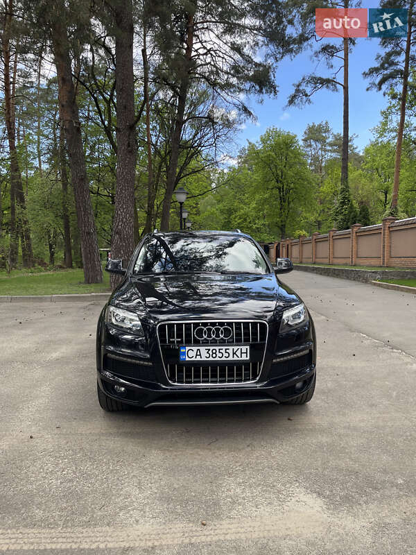 Позашляховик / Кросовер Audi Q7 2014 в Смілі