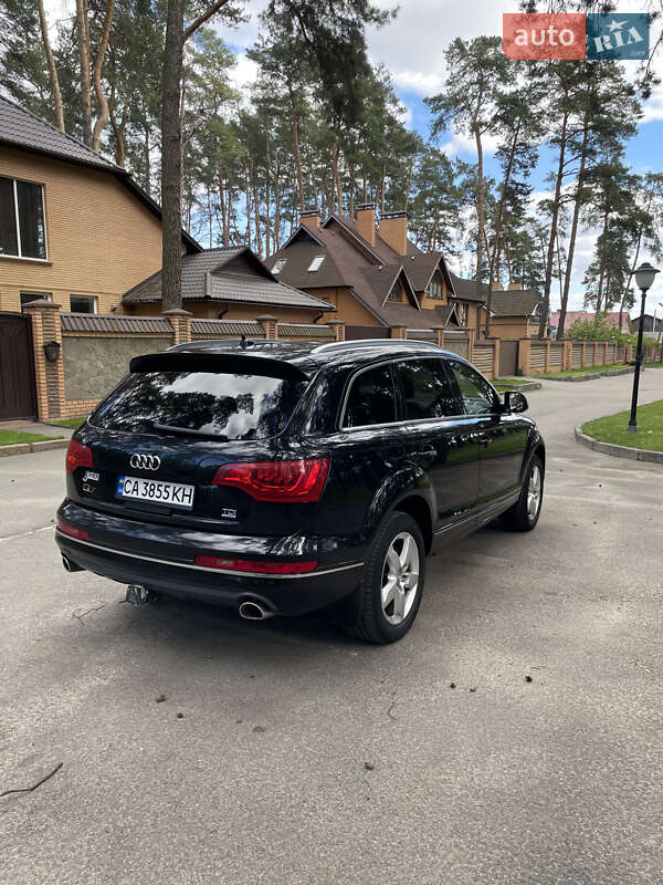 Позашляховик / Кросовер Audi Q7 2014 в Смілі