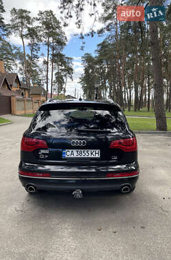 Позашляховик / Кросовер Audi Q7 2014 в Смілі