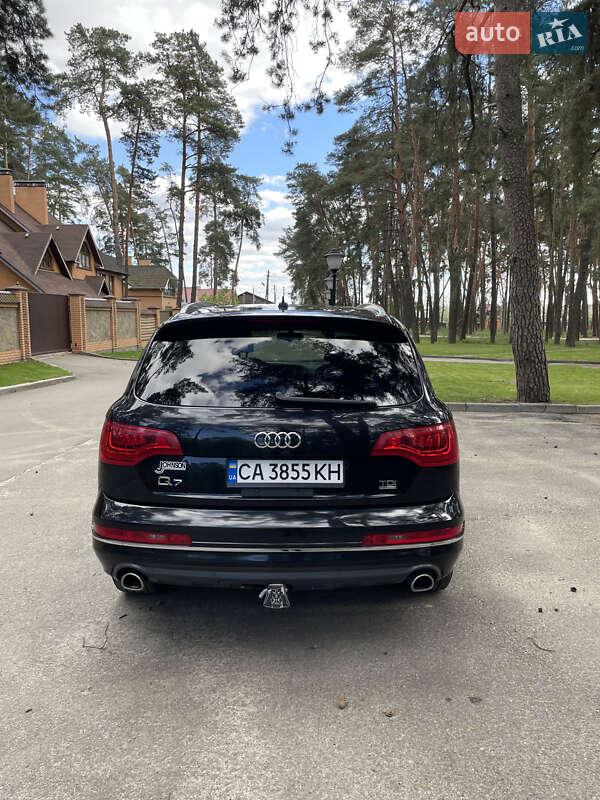 Позашляховик / Кросовер Audi Q7 2014 в Смілі