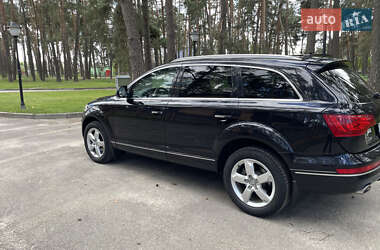 Внедорожник / Кроссовер Audi Q7 2014 в 