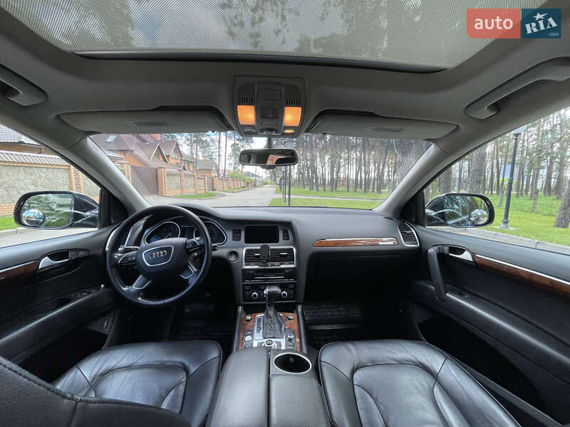 Позашляховик / Кросовер Audi Q7 2014 в Смілі
