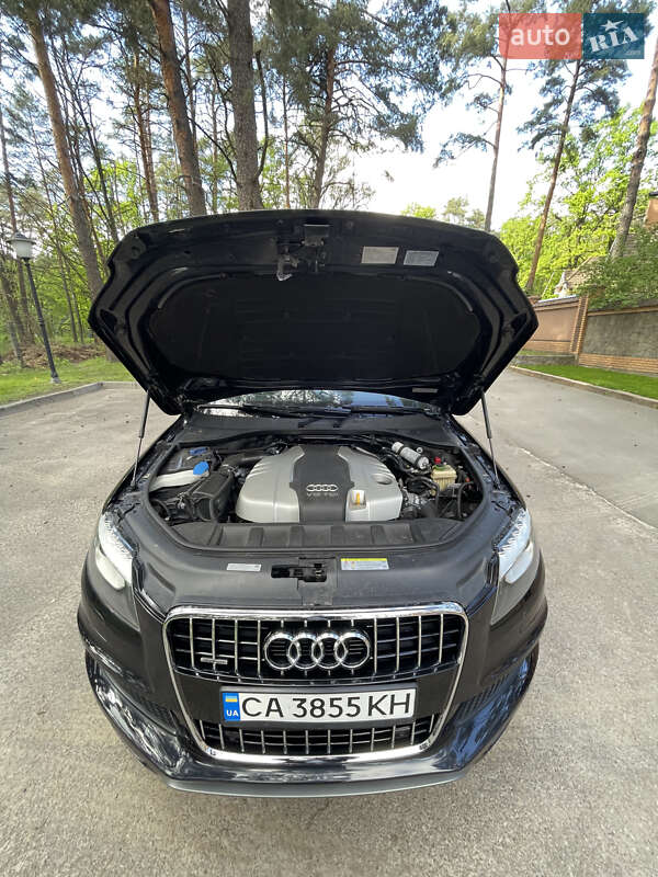 Позашляховик / Кросовер Audi Q7 2014 в Смілі
