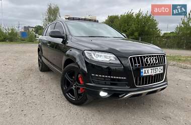Позашляховик / Кросовер Audi Q7 2014 в 