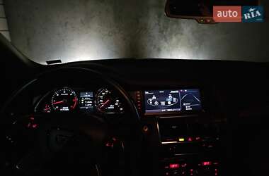 Позашляховик / Кросовер Audi Q7 2013 в 