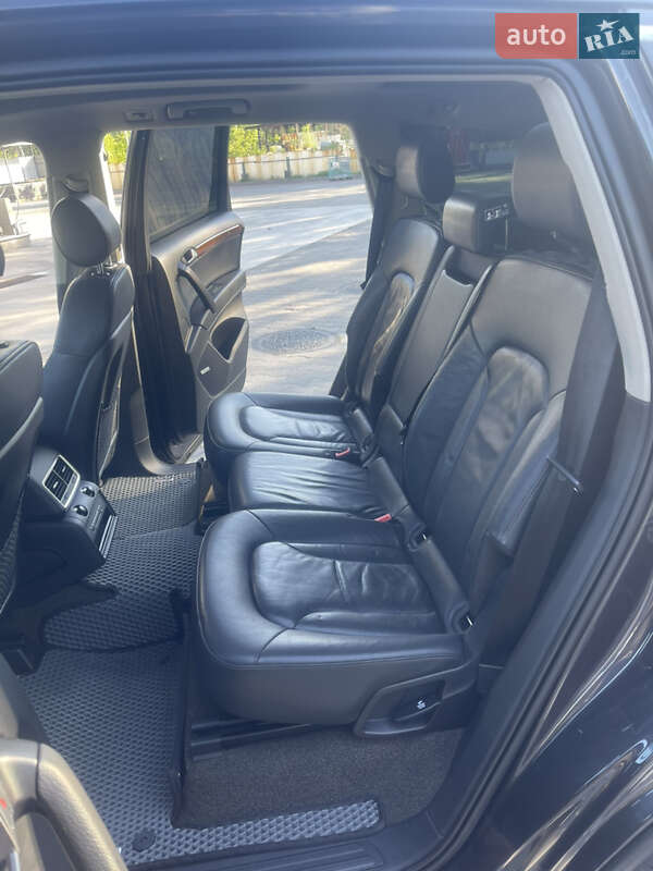 Внедорожник / Кроссовер Audi Q7 2007 в Виннице