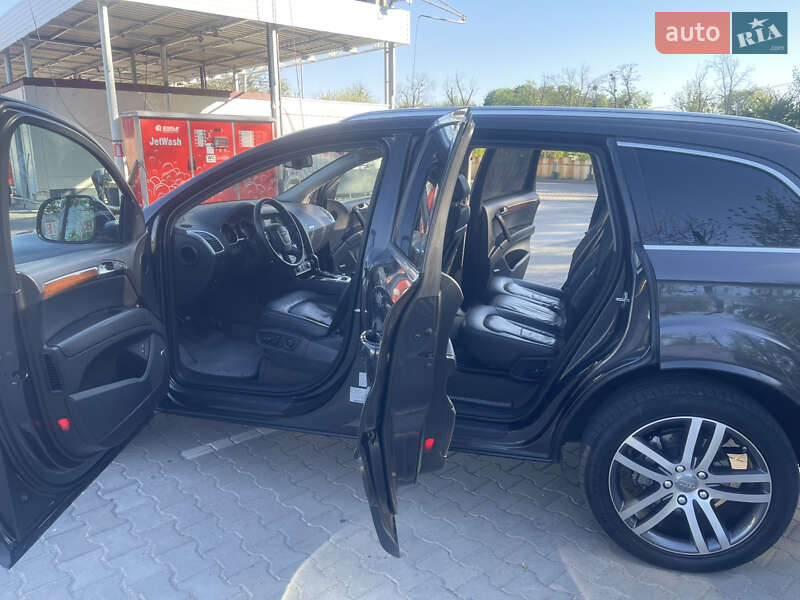 Внедорожник / Кроссовер Audi Q7 2007 в Виннице