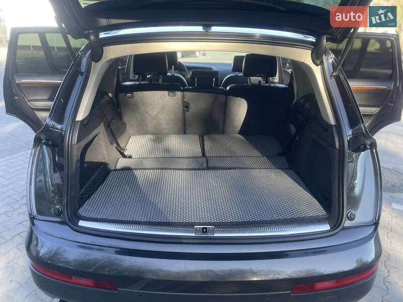 Внедорожник / Кроссовер Audi Q7 2007 в Виннице