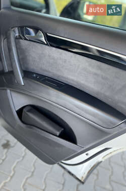 Внедорожник / Кроссовер Audi Q7 2008 в 