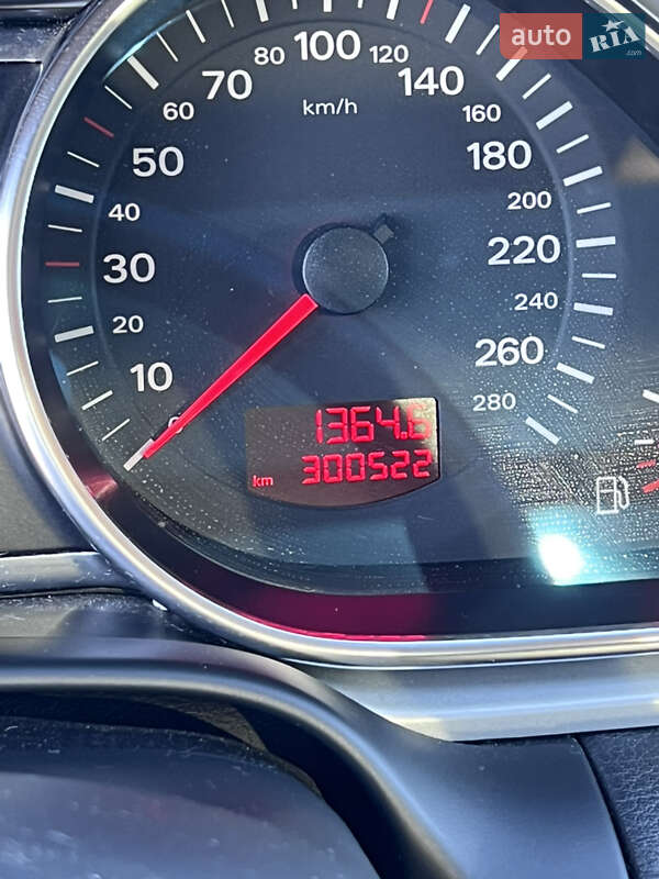 Позашляховик / Кросовер Audi Q7 2008 в Чернівцях
