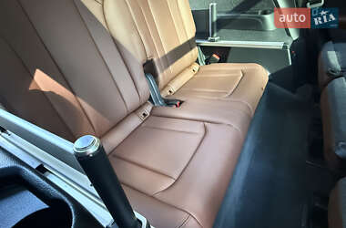 Позашляховик / Кросовер Audi Q7 2019 в 