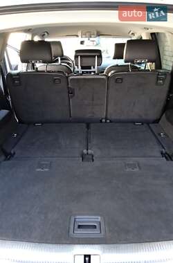 Внедорожник / Кроссовер Audi Q7 2011 в 
