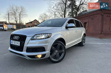 Позашляховик / Кросовер Audi Q7 2014 в 