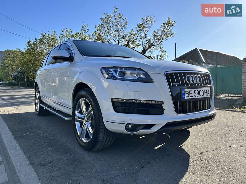 Внедорожник / Кроссовер Audi Q7 2013 в Николаеве