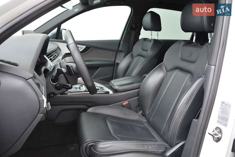 Внедорожник / Кроссовер Audi Q7 2018 в Киеве