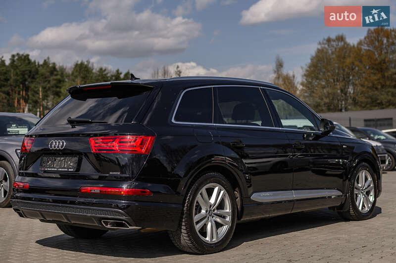 Внедорожник / Кроссовер Audi Q7 2015 в Львове