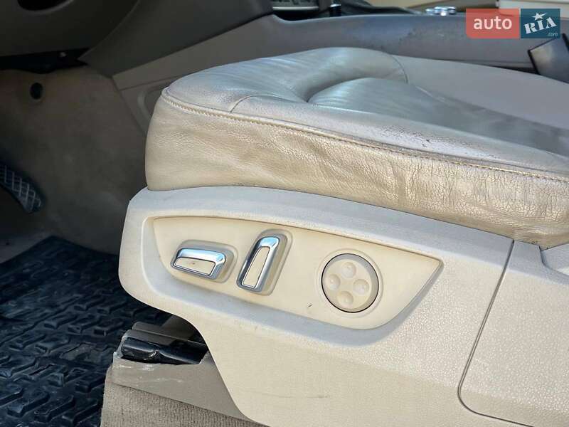 Внедорожник / Кроссовер Audi Q7 2012 в Львове