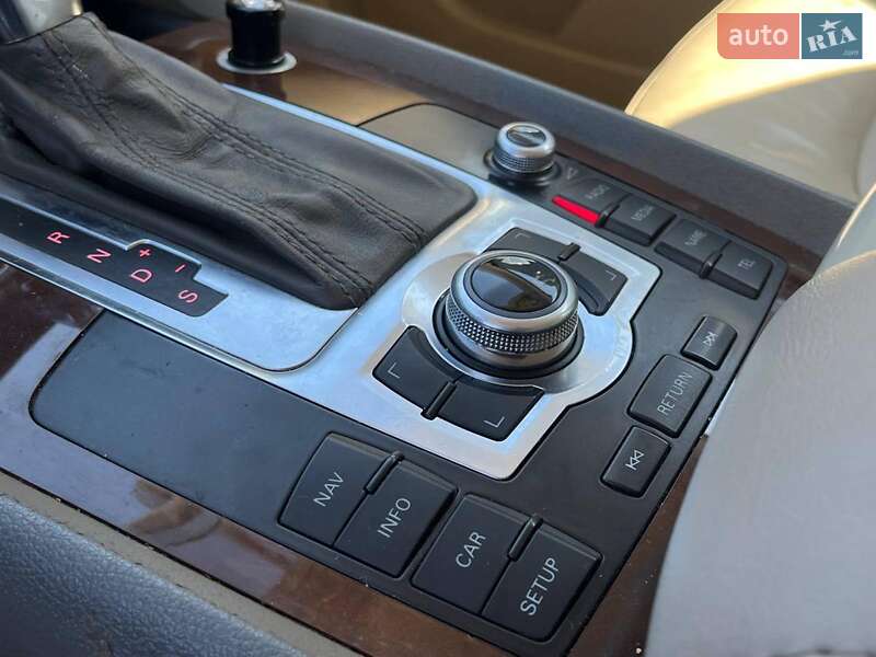 Внедорожник / Кроссовер Audi Q7 2012 в Львове