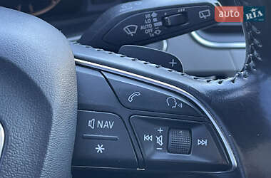 Внедорожник / Кроссовер Audi Q7 2016 в 