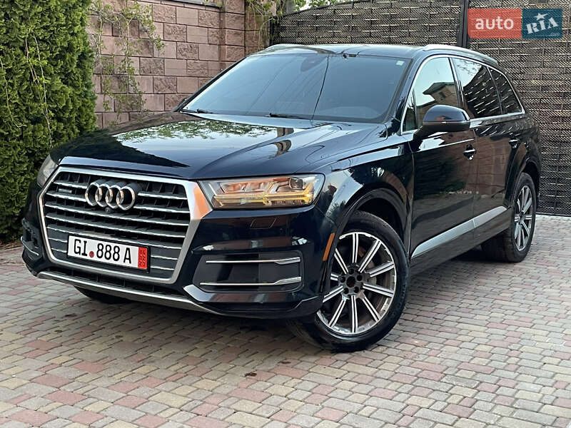 Audi Q7 2017