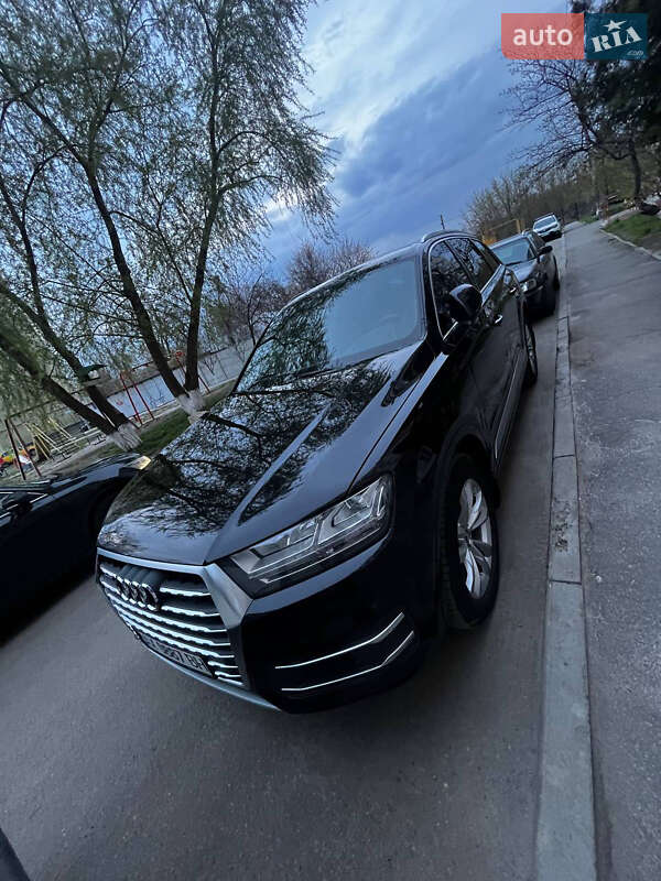 Внедорожник / Кроссовер Audi Q7 2016 в Харькове