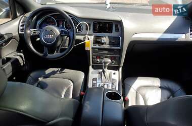 Внедорожник / Кроссовер Audi Q7 2014 в 