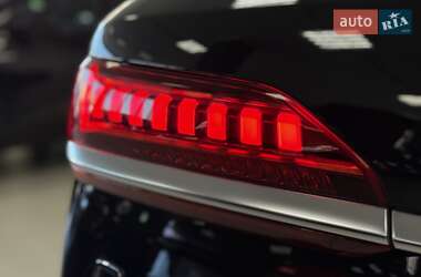 Внедорожник / Кроссовер Audi Q7 2020 в 