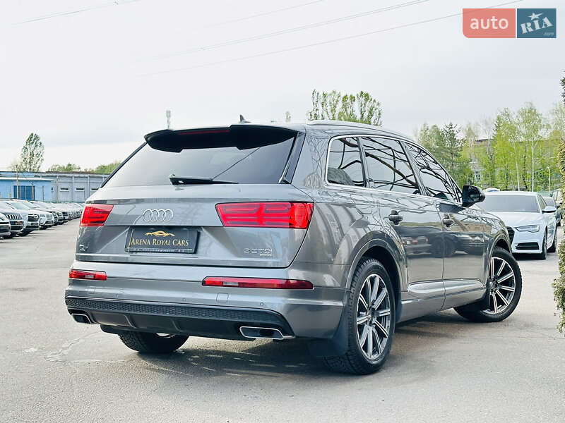 Внедорожник / Кроссовер Audi Q7 2016 в Харькове