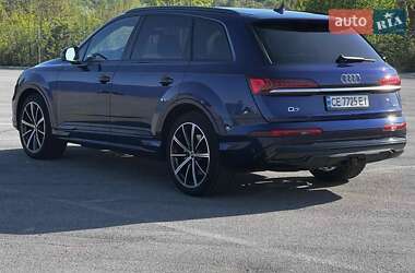 Внедорожник / Кроссовер Audi Q7 2020 в 
